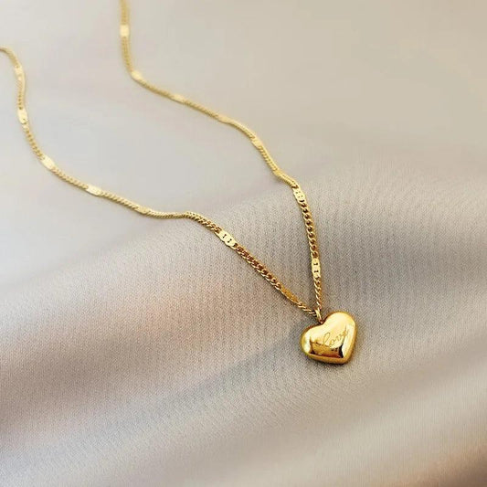 Voguue Love Gold Clavicle Necklace - Voguue Oficial